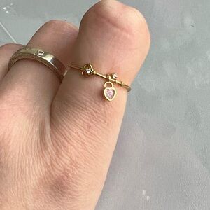 Gold Heart Key & Locke Charm Ring